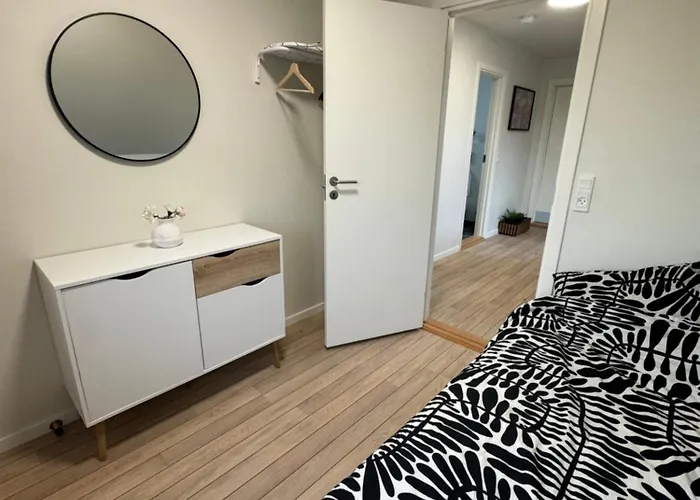 The Nightingale - Top-equipped House In - Free Parking Odense